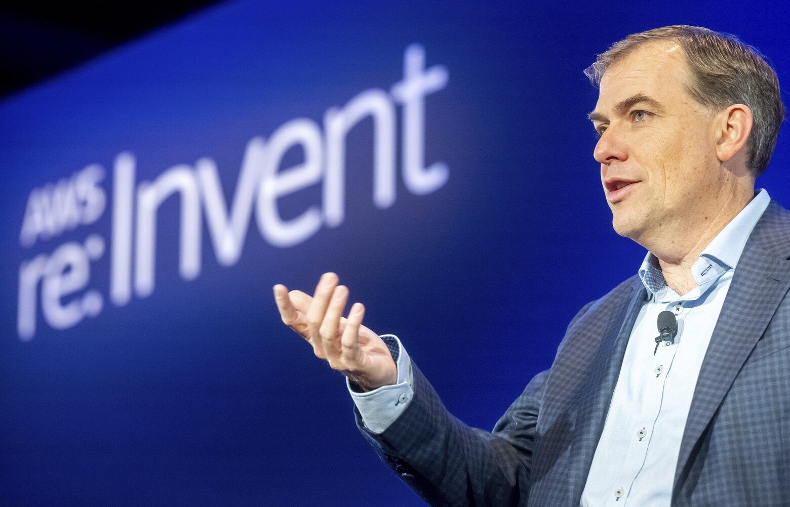 CEO AWS: Gantikan Karyawan Junior dengan AI adalah Ide Terbodoh