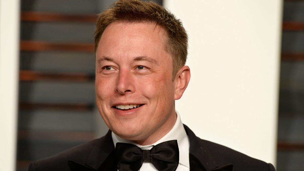 Musk Gugat Apple dan OpenAI atas Dugaan Monopoli AI