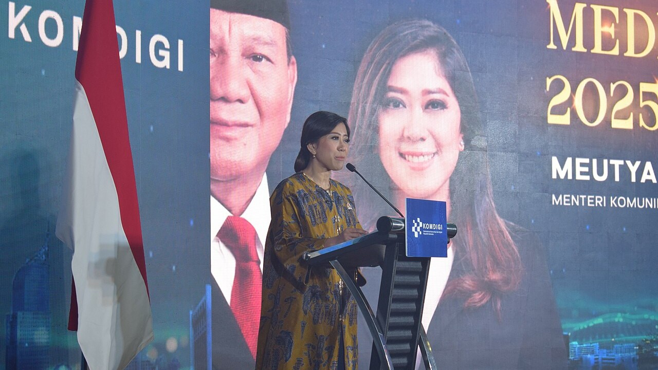 Komdigi Minta Meta Klarifikasi Jawaban Meta AI soal Konten Karhutla