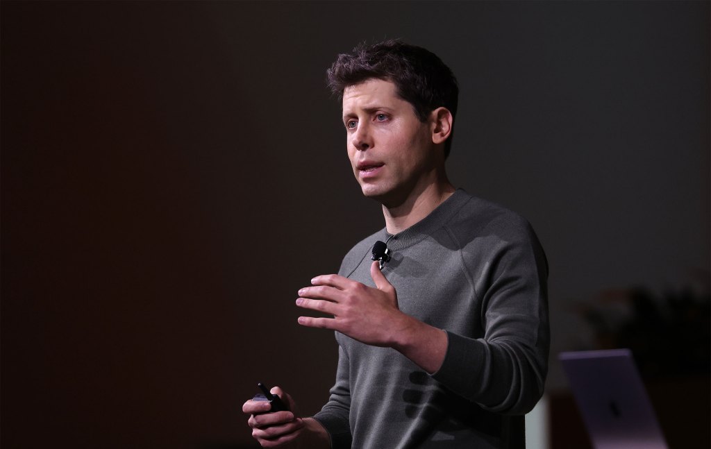 Sam Altman Akui 'Kekacauan' Peluncuran GPT-5 dan Skandal 'Chart Crime'