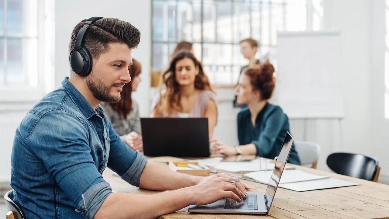 Tim Kecil Genspark Terapkan 'Vibe Working', Picu Lonjakan Pendapatan Tiga Kali Lipat